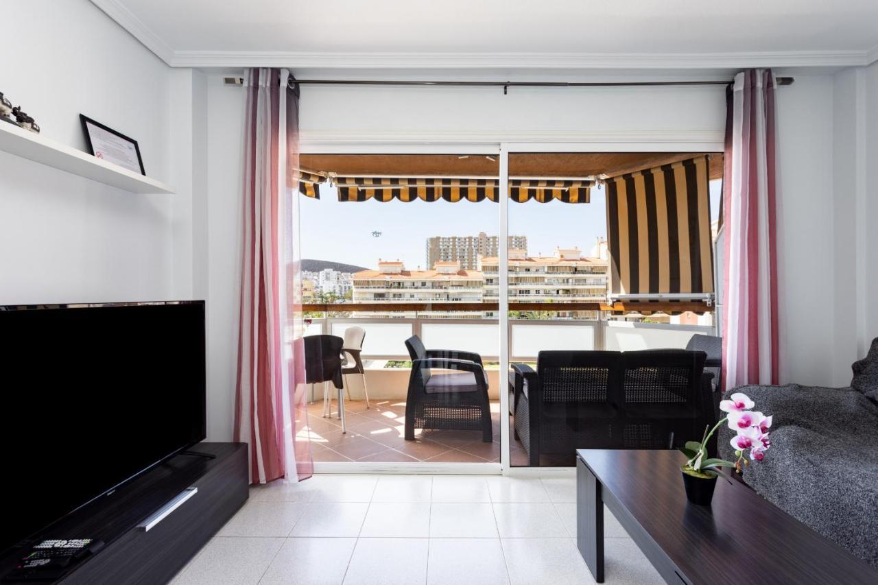Black And White Apartment Free Wifi Los Cristianos  Kültér fotó